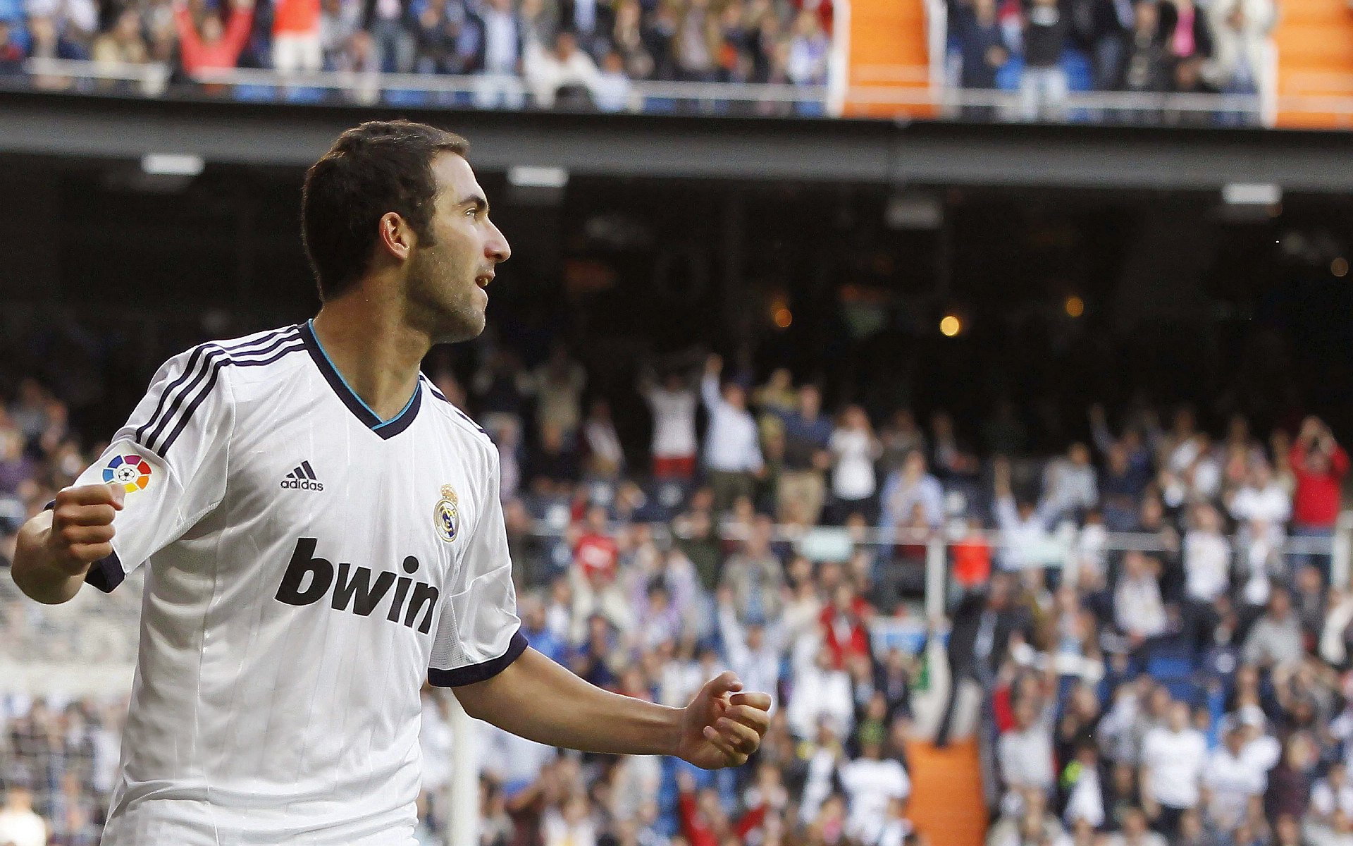 九游网页版官网-“帕布罗·马特拉：阿根廷美洲狮队的灵魂人物，领导美洲狮队打破瓶颈”